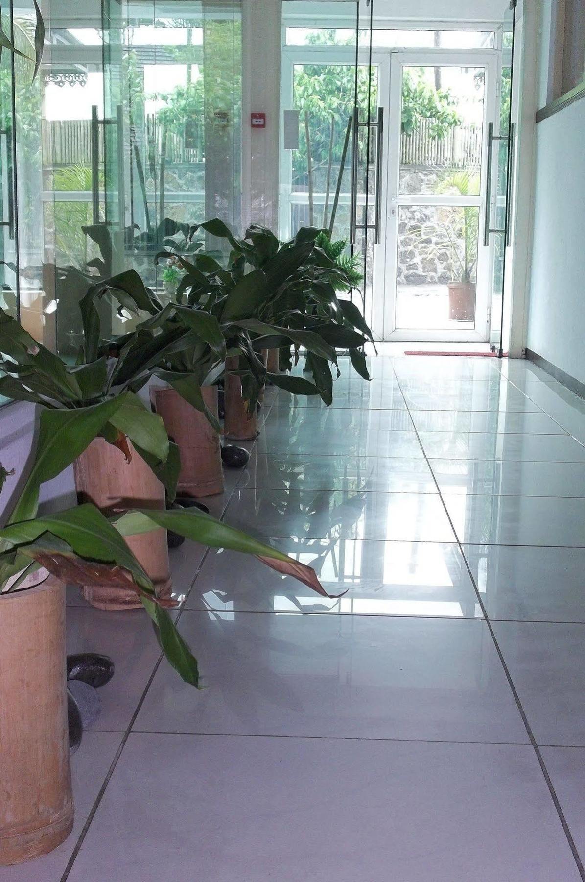 Hypertek Hotel Grand Bay Ngoại thất bức ảnh